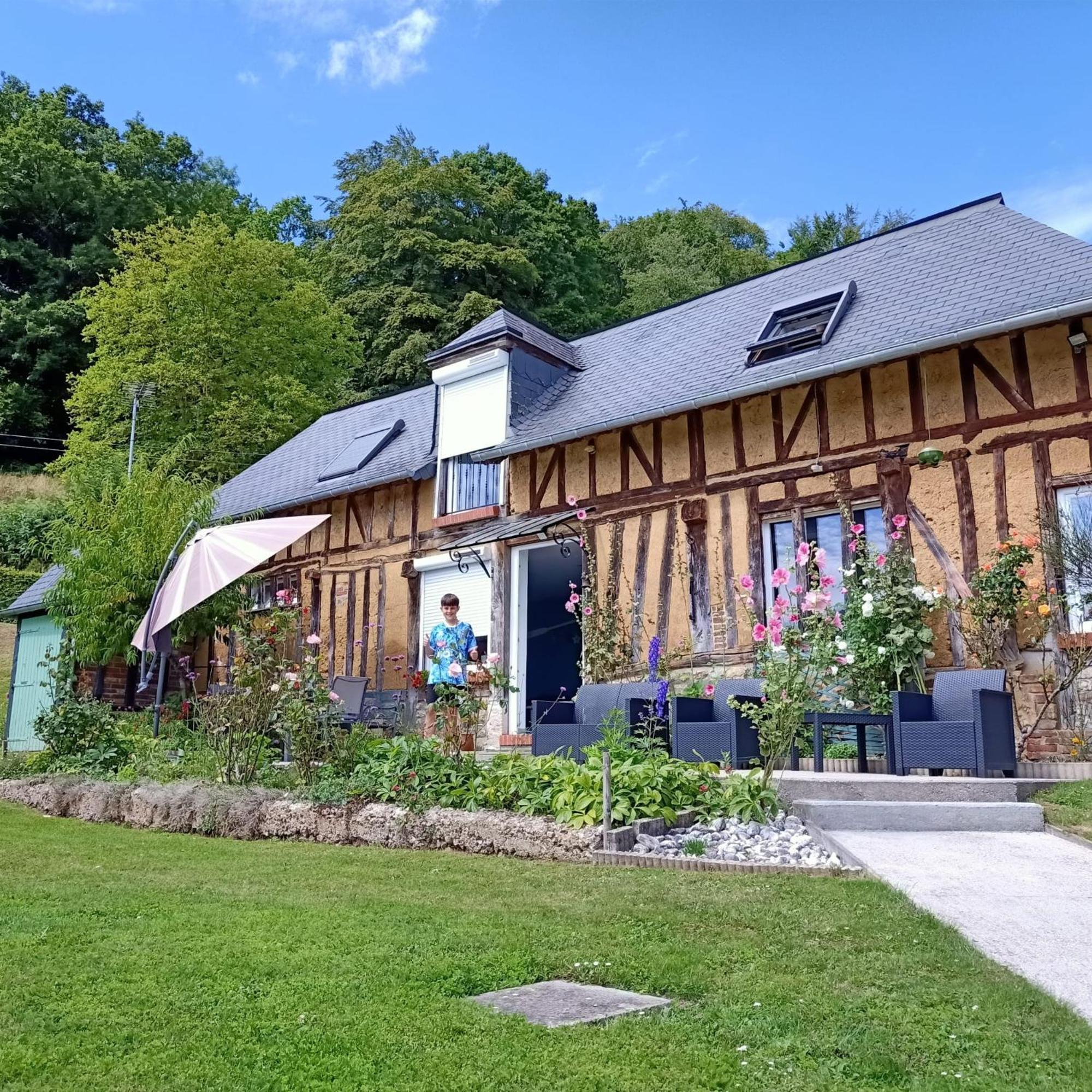 La Pomme Verte Authou Exterior photo